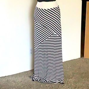 Striped skirt